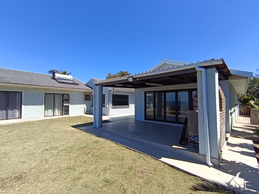 7 Bedroom Property for Sale in Gonubie Eastern Cape